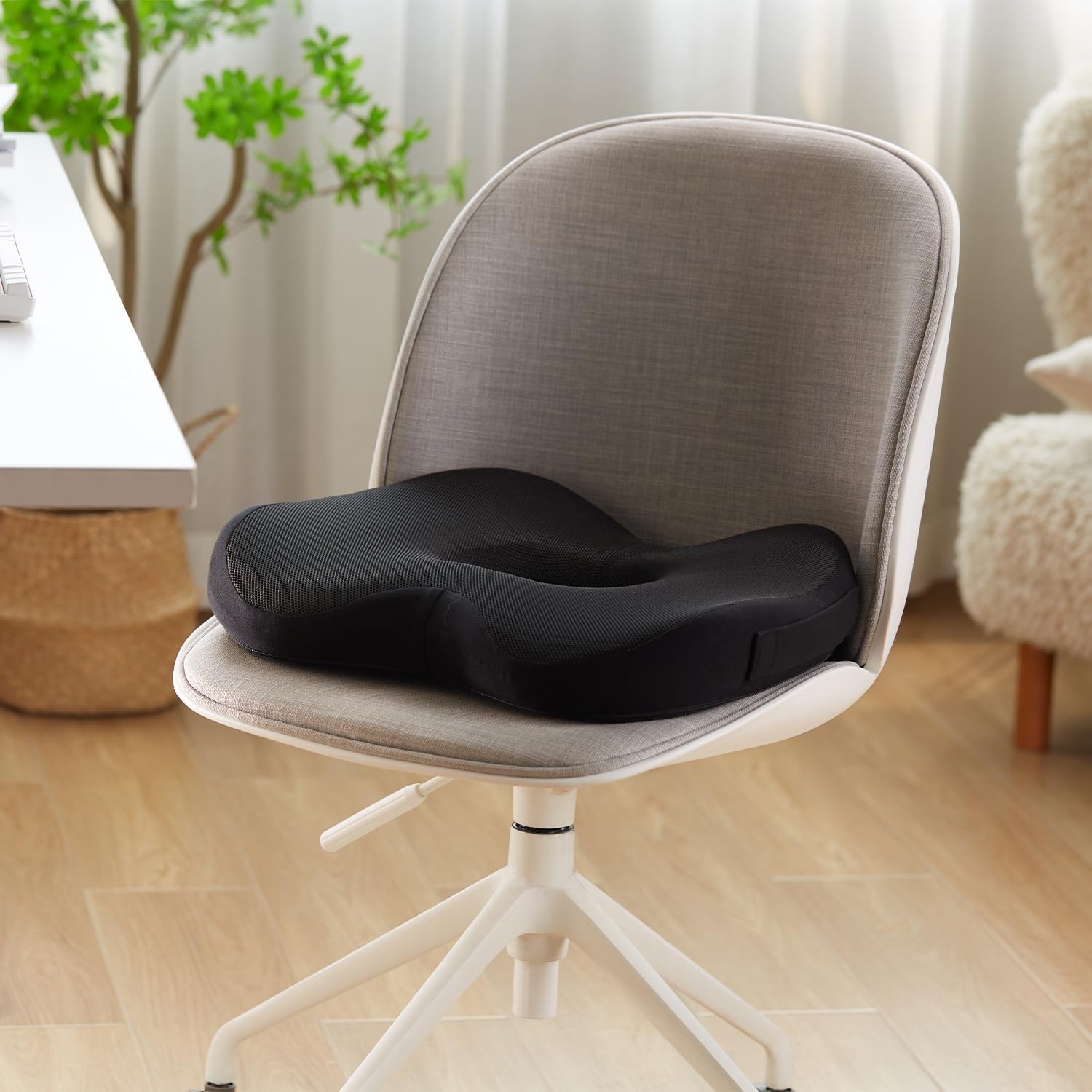 image:imageMountIt Office Seat Cushion Premium Lumbar Support Memory Foam Gel Filling Ergonomic Comfort Chair Use in Car at Desk Home Back Hip Sciatica Cushions Washable Cover in Black185