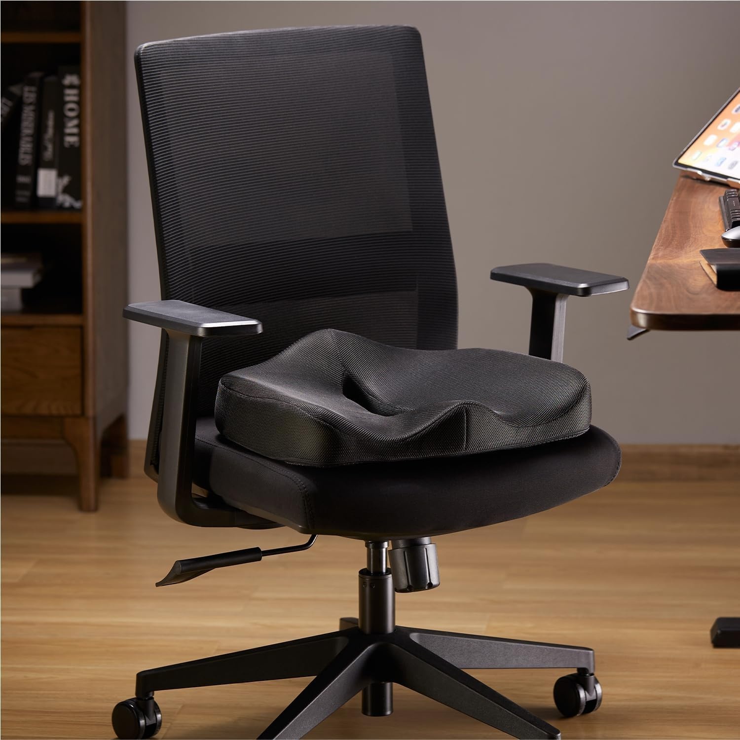 image:imageMountIt Office Seat Cushion Premium Lumbar Support Memory Foam Gel Filling Ergonomic Comfort Chair Use in Car at Desk Home Back Hip Sciatica Cushions Washable Cover in Black177
