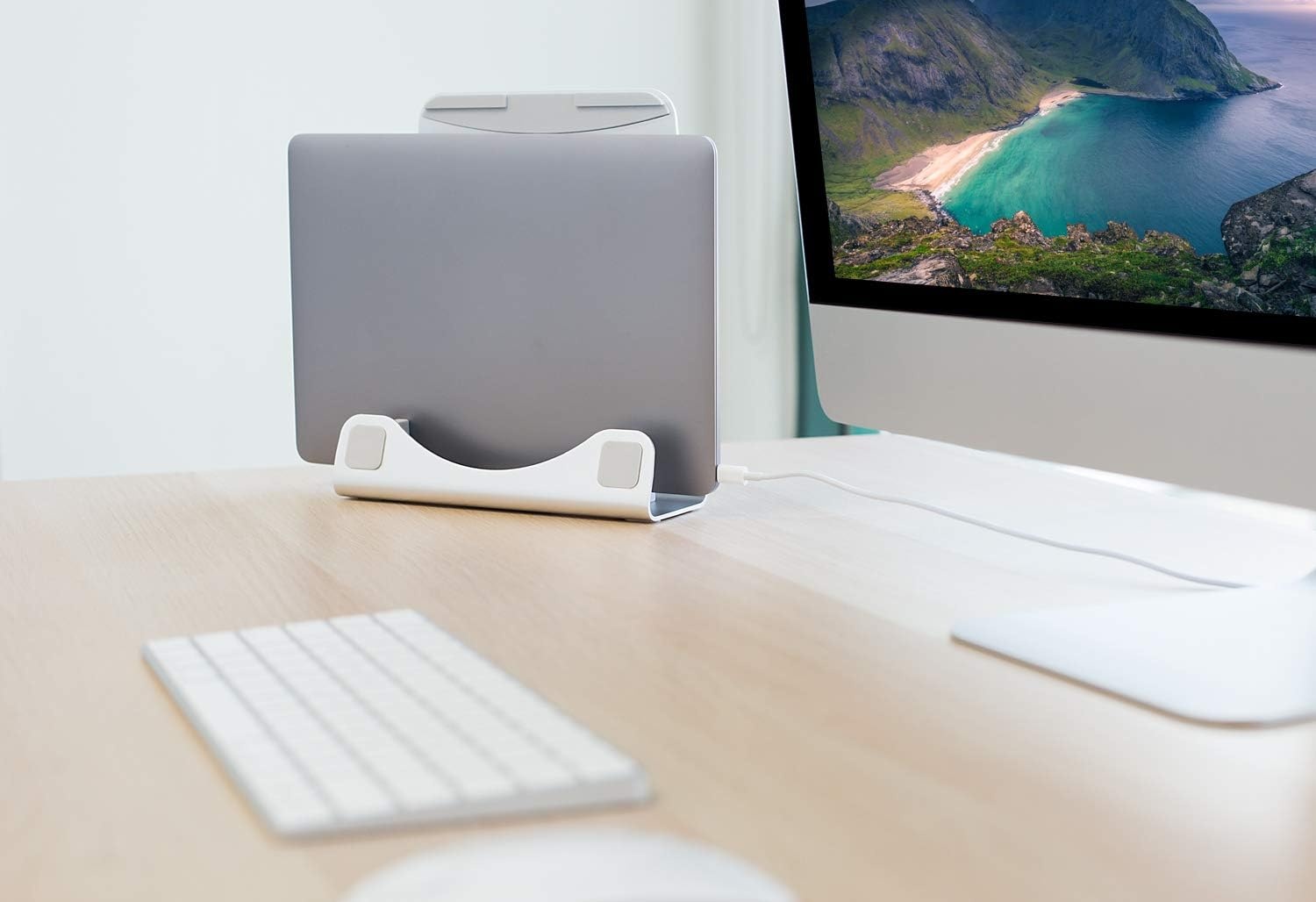 image:imageMountIt Vertical Laptop Stand for Desk 2in1 Aluminum Laptop Holder amp Angled Riser for 1115 Inch Laptops SpaceSaving Laptop Dock for External Monitor Setup Silver
