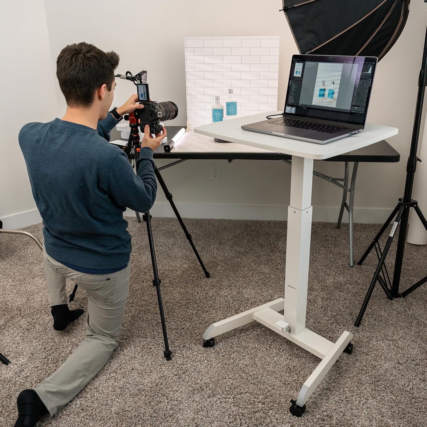 image:imageMountIt Adjustable Rolling Laptop Desk Mobile Standing Desk with Wheels Small SitStand Computer Cart for Home Office or Classroom 296442 Height 236x205 Desktop WhiteWhite