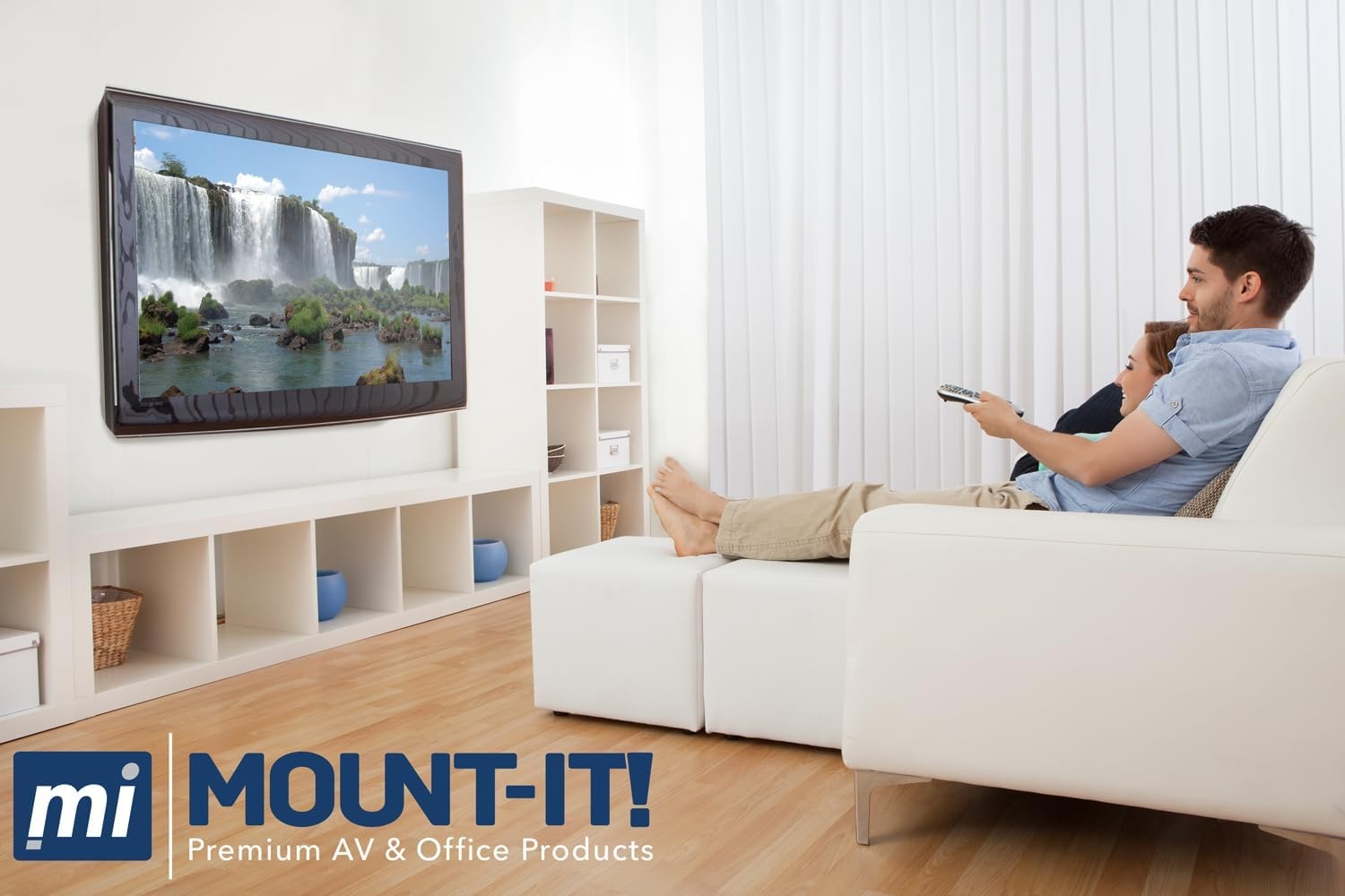 image:imageMountIt Steel VESA Adapter Plate Bracket Conversion Kit for TV and Monitor Mounts Expands 50x50 75x75 100x100 200x100 200x200 to Larger VESA Patterns Up to 400x200mm Fits 3255 Screens